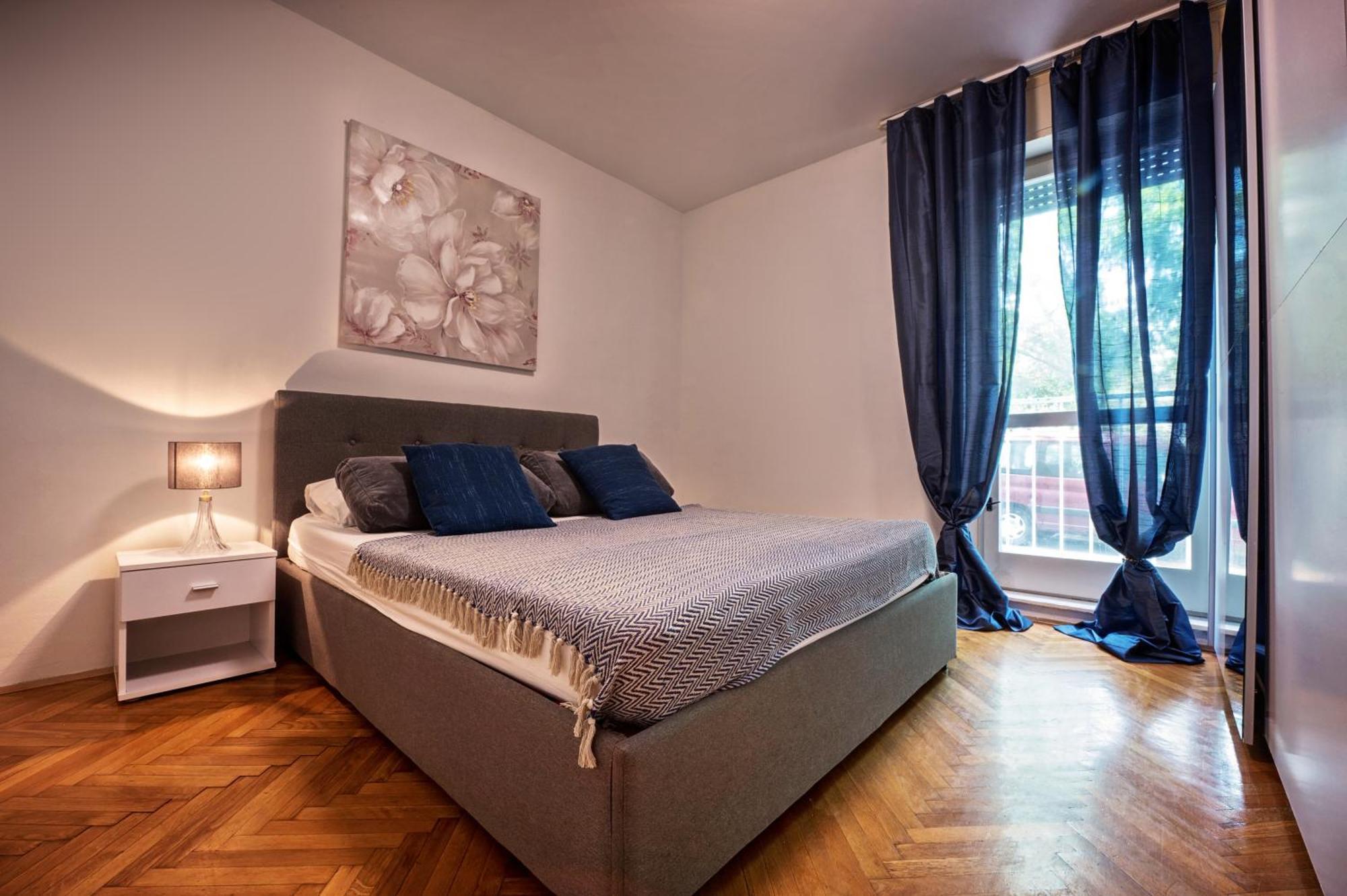 Apartment Pape Split Exterior photo